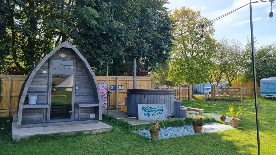 Secret Garden Glamping African Themed Tent Newark upon Trent Exterior foto